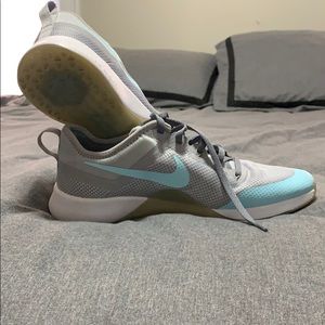 Nike zoom training sneaker